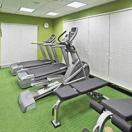 Fairfield Inn & Suites Tulsa Southeast/Crossroads Village 